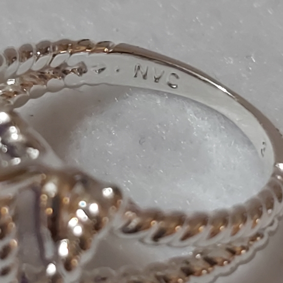 Silver Plated Avon Rope Ring w/Amethyst Stone - Picture 5 of 7